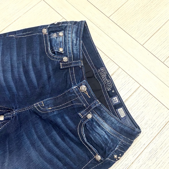 Excellent Condition Miss Me Bootcut Jeans - Picture 4 of 4